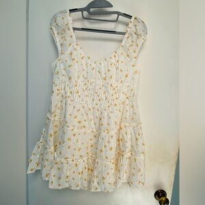 Short dress with flowers